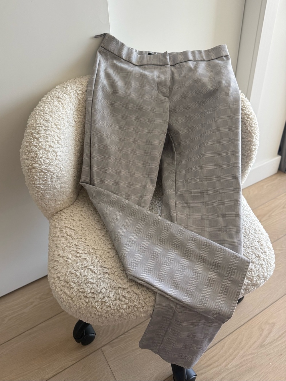 Women's Plaid Tailored Dress Trousers - Light Gray